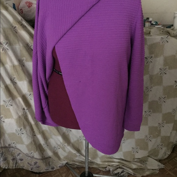 ASOS Maternity nursing sweater - Picture 2 of 3